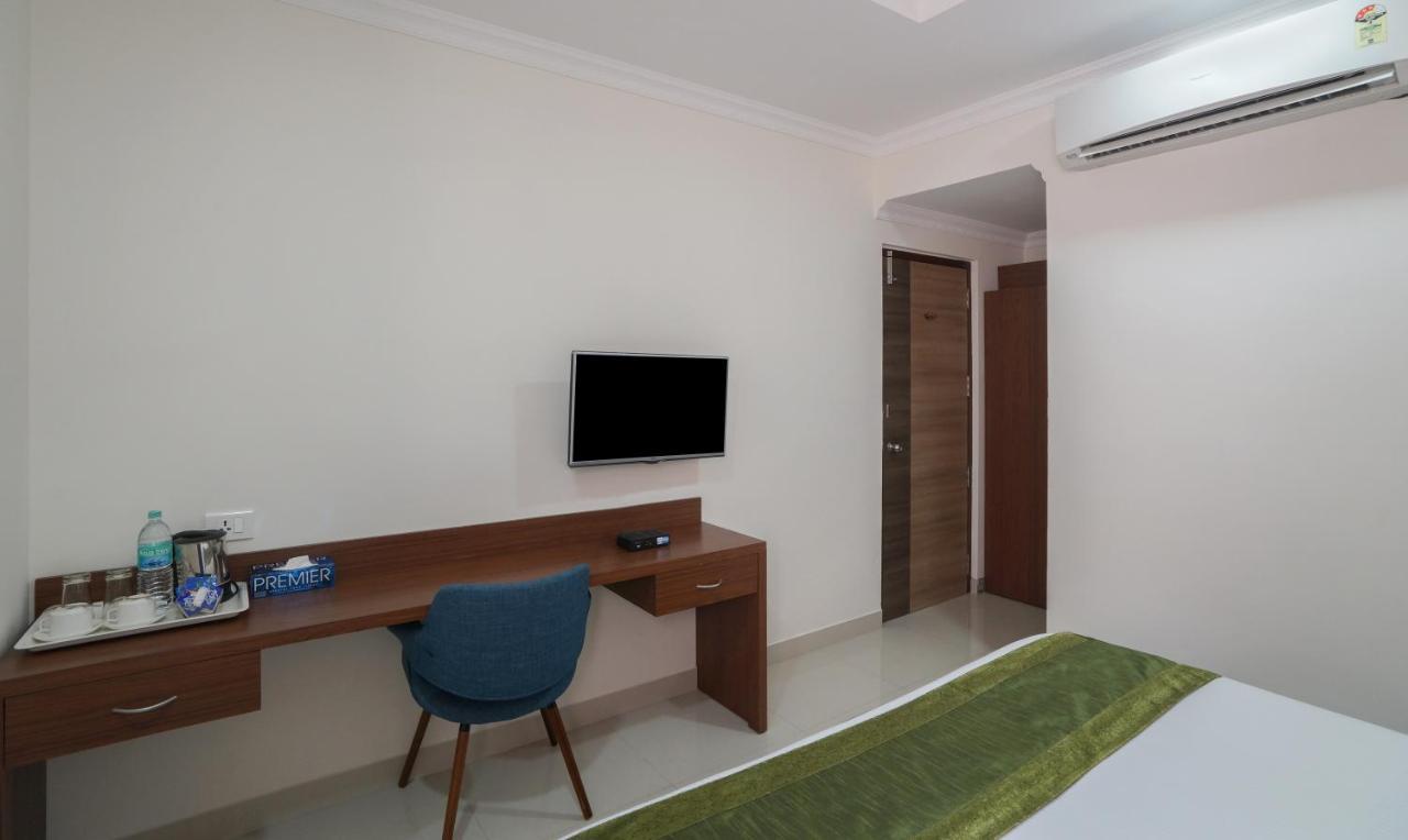 Treebo Trend Madras Inn Екстериор снимка